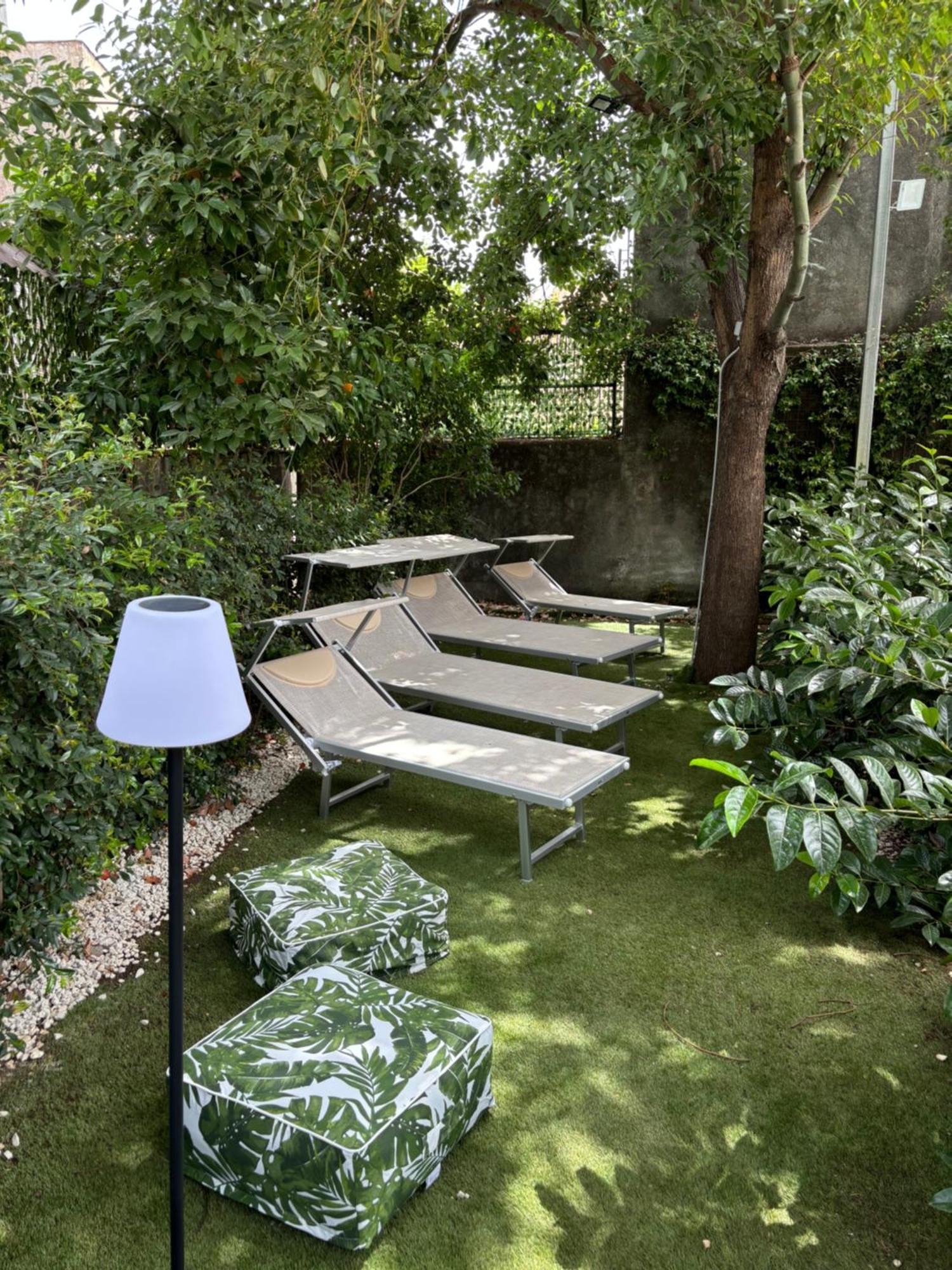 Luxury Historic Residence With Heated Pool Near Catania, Taormina, The Sea And Mount Etna Giarre Bagian luar foto