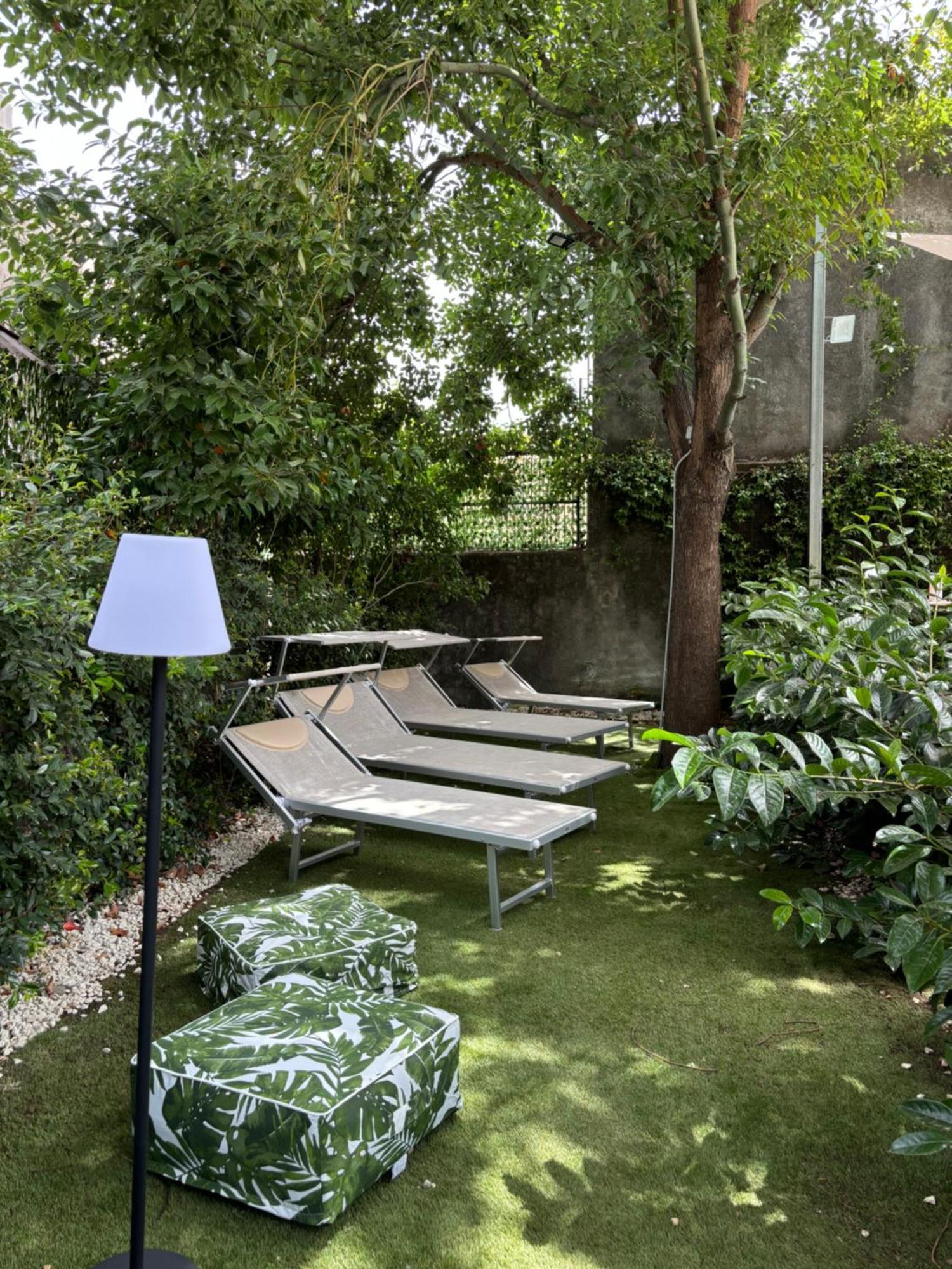Luxury Historic Residence With Heated Pool Near Catania, Taormina, The Sea And Mount Etna Giarre Bagian luar foto